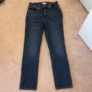 Good American Good Legs Straight Jeans